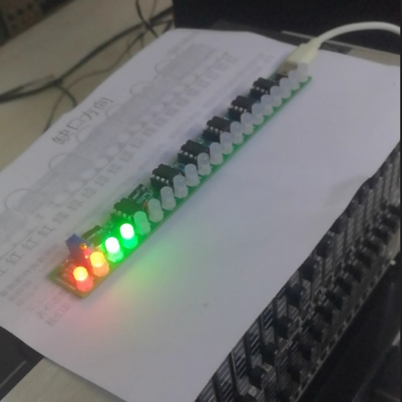 ชุดอุปกรณ์ DIY ไฟแสดงสเปกตรัมเ - Audio Music Volume บทวิจารณ์และราคา
